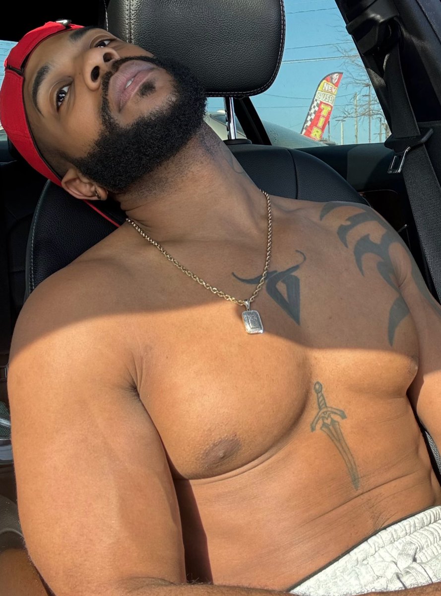 SinfulLiees_'s tweet image. RT @DabTheInk: Hot AF outside