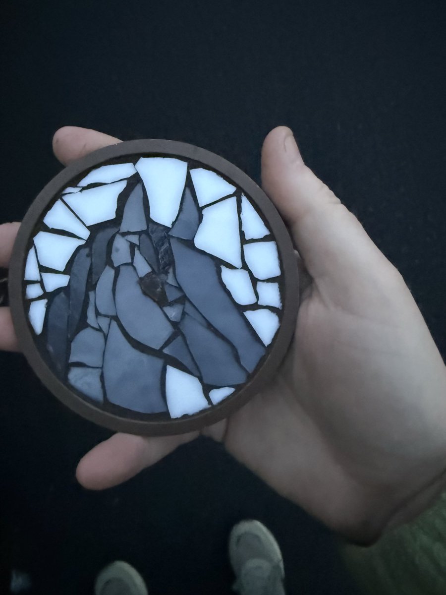 Mia Ireland tweet media