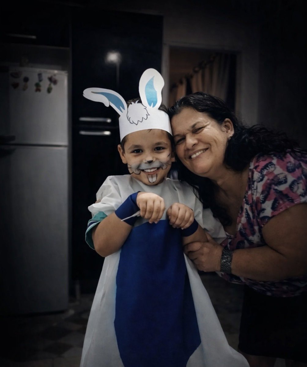 Elprokcill's tweet photo. Bateu sdds da minha 🥹😭 E peço a Deus para poder sonhar com ela, pra ouvir a voz dela dnv, pra ela falar comigo pra ela ver que eu to estudando pra ela falar que tem orgulho! Vó eu te amo!❤️ https://t.co/P4YGgzuBEM