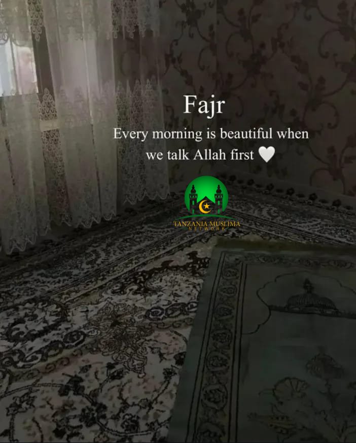TanzaniaMuslima's tweet photo. Unaweza ukahisi Fajr Ni Vita ya kwanza asubuhi lakini sivyo... Ni namna njema na nzuri ya kuianza siku. #TeamFajr #Fajr #FajrReminders #Islam #Alhamdulillah https://t.co/FLvIZnBYmI