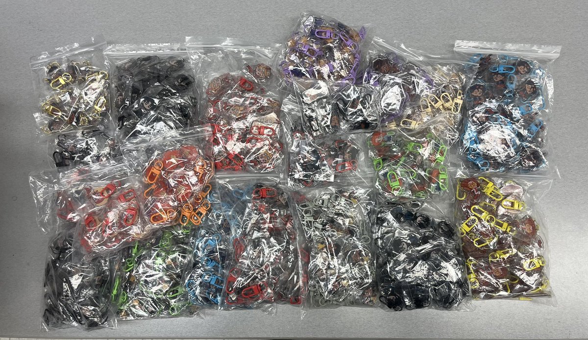 goldfish in a bag 🐠 tweet media