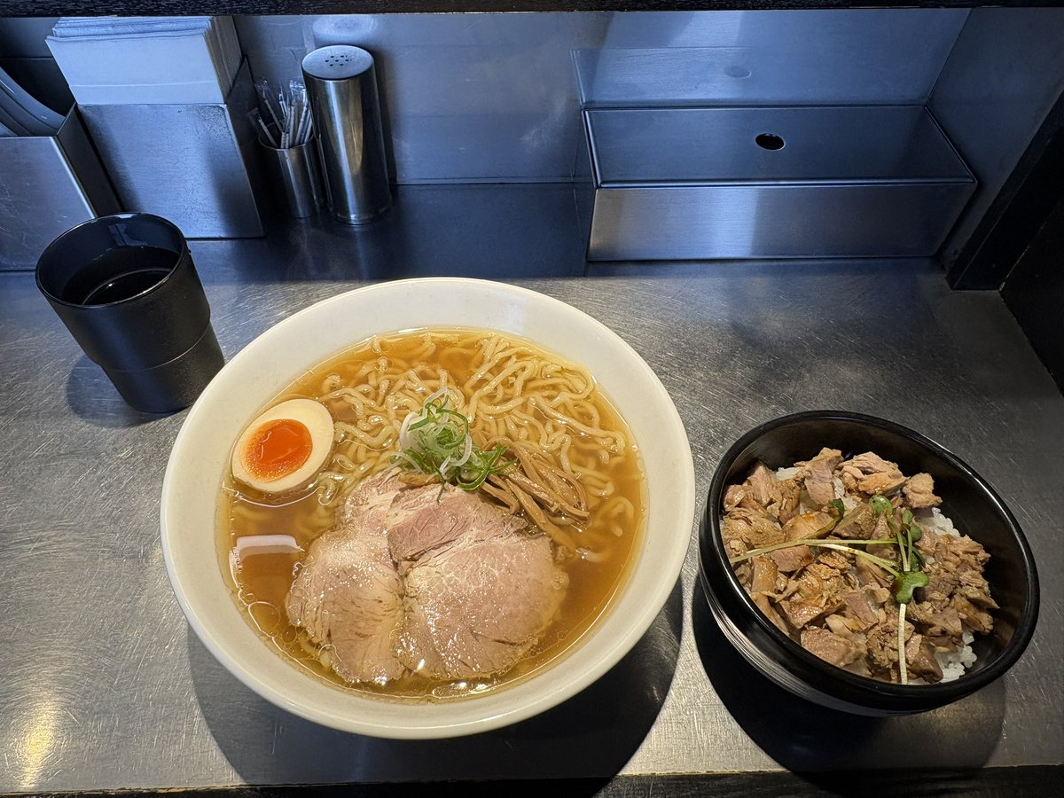 らあめん•チャーシュー丼セット (@ らあめん吟 in 熊谷市, 埼玉県