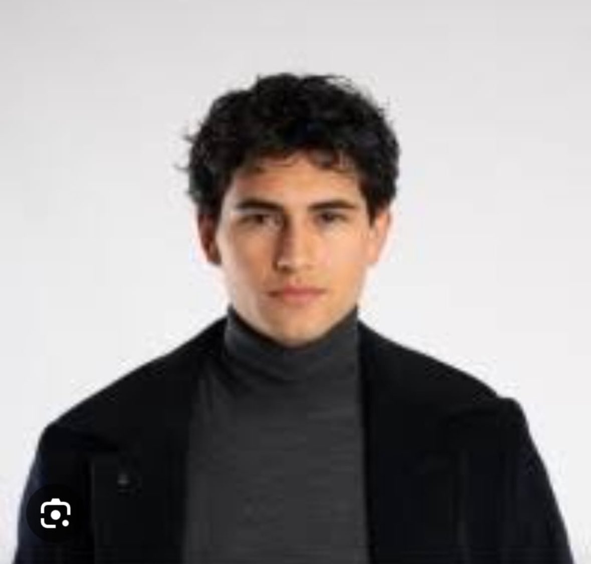 EduardoFrancoX's tweet photo. -La persona que atropelló a la deportista Lizeth Marzano se llama Adrian Alonso Villar Chirinos
-Tiene 21 años y es hijo de la pareja sentimental de la periodista Marisel Linares
-La conductora de TV es la dueña del auto que arroyó a Lizeth el martes a las 11:22PM 🧵 https://t.co/BOozhQ1xef