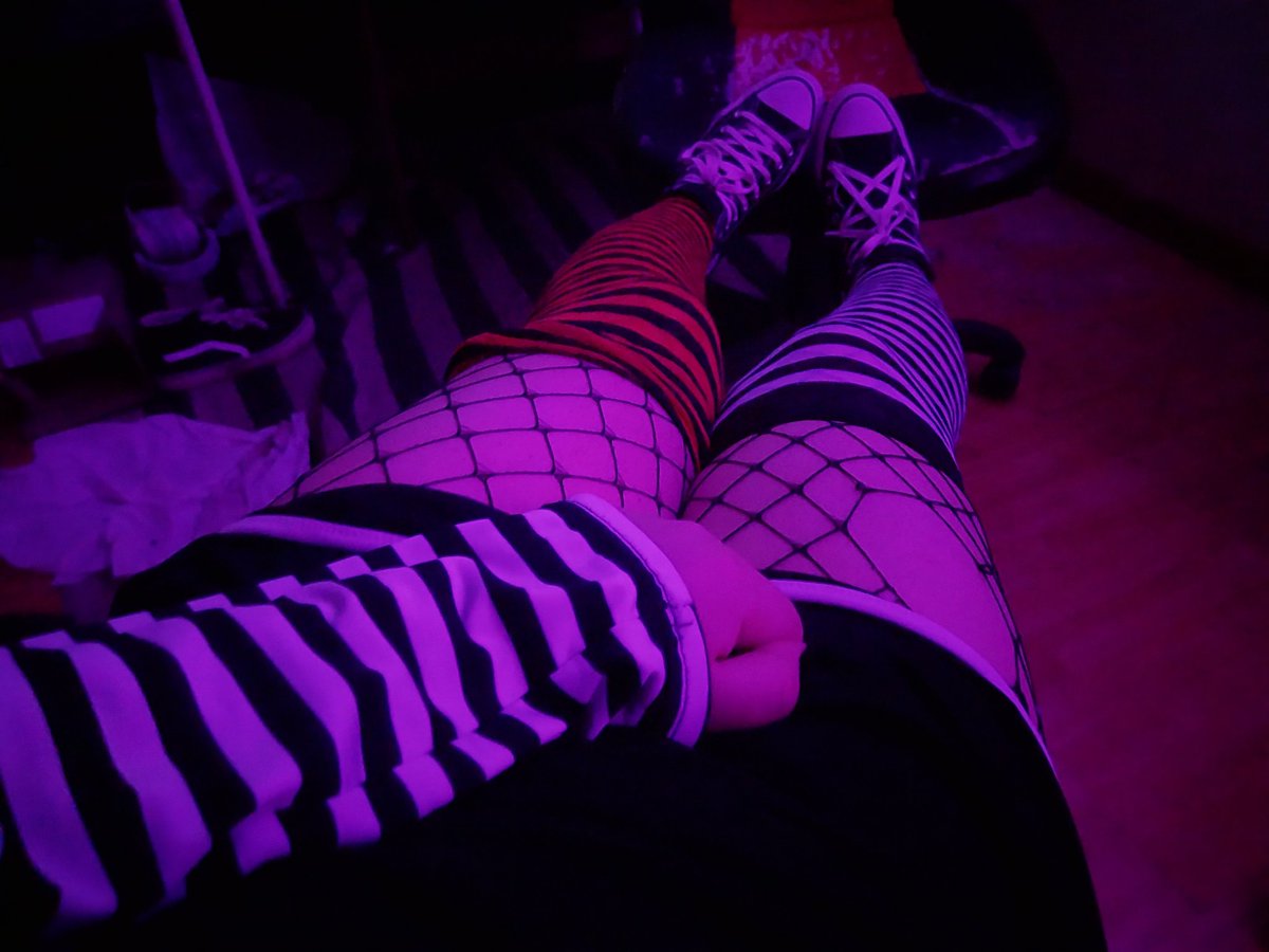 Hazelbuni :3 tweet media