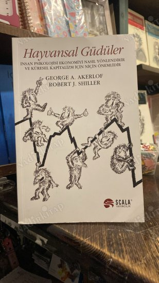 ercaeren's tweet photo. Cumartesi yazım; G. Akerlof’un, iktisadı değiştiren "Limonlar" makalesinin tam 3 yıl boyunca "basit, önemsiz ve hatalı" bulunarak kapı kapı geri çevrildiğini biliyor muyuz?: "İktisadın Vicdanı ve Zihni: George Akerlof Üzerine Bir Entelektüel Yolculuk"👇
https://t.co/O9NwG6GjQW https://t.co/ytSVaQqQpp