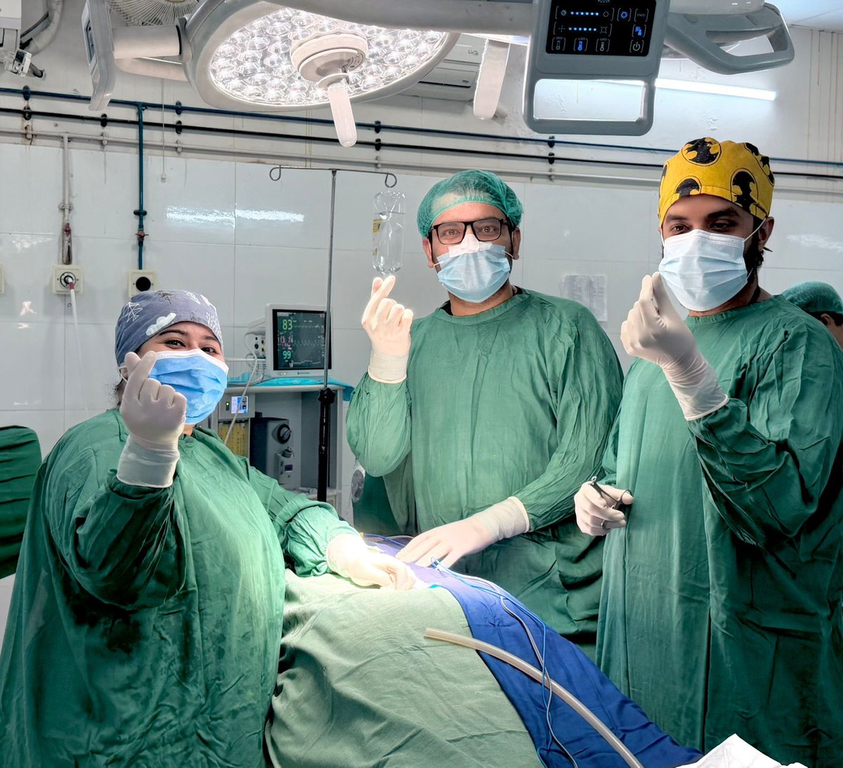 AliHaseebQazi1's tweet image. - Small hearts, big responsibilities. 🫰
#Neurosurgery #BrainAndSpine #Bros #Sindh #Neurosurgical