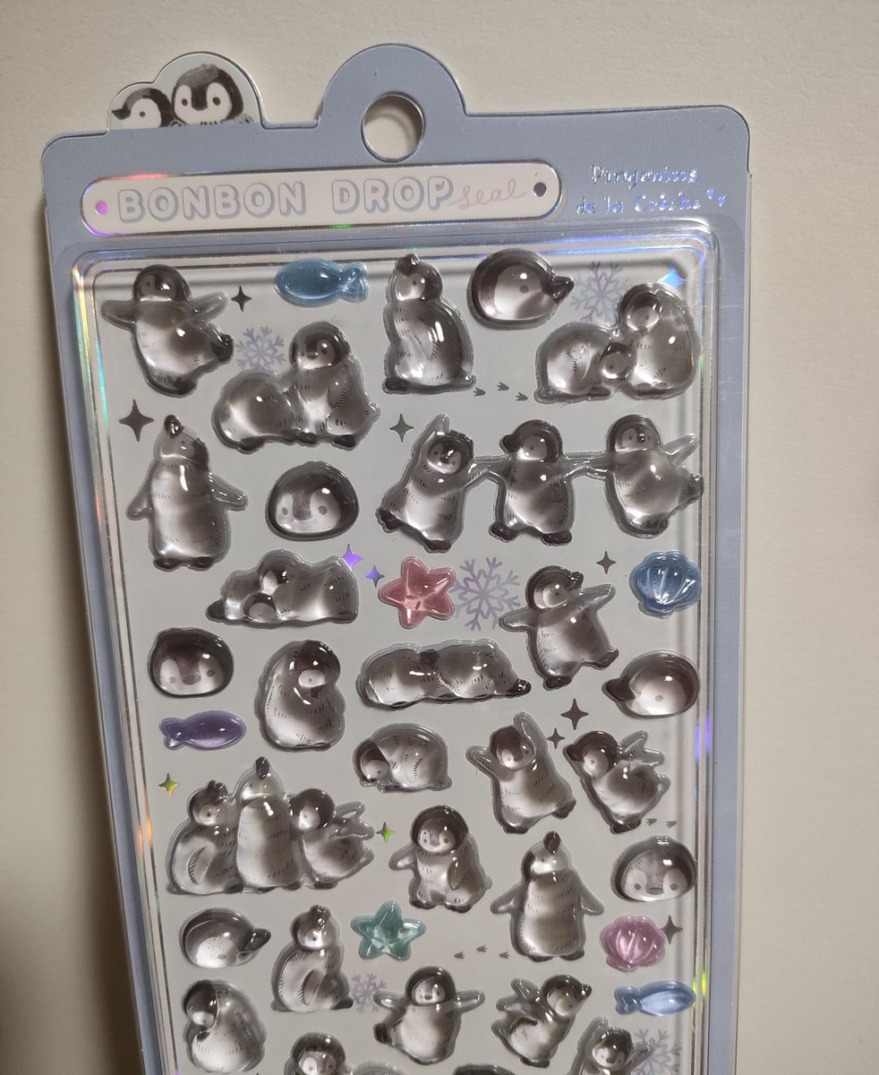 流行りのヒナのシール🐧