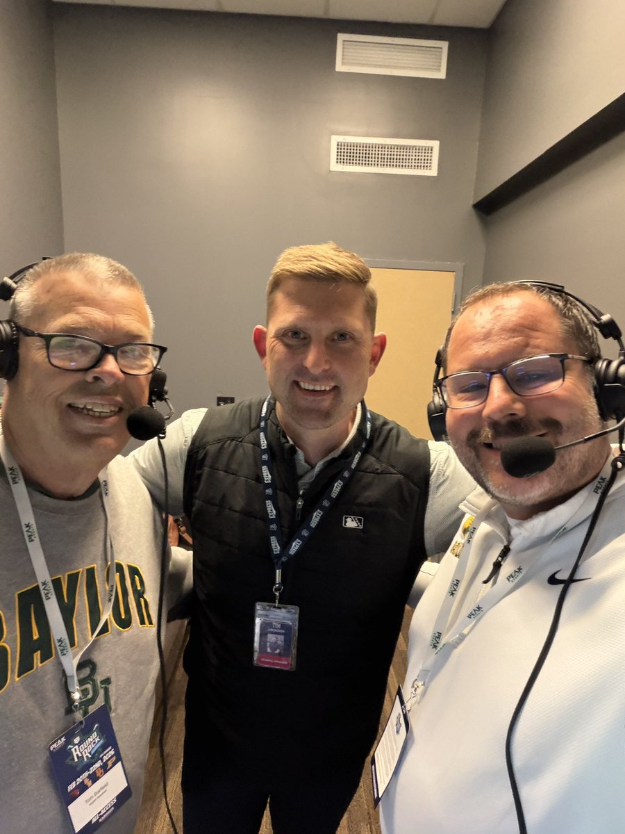 Derek Smith tweet media