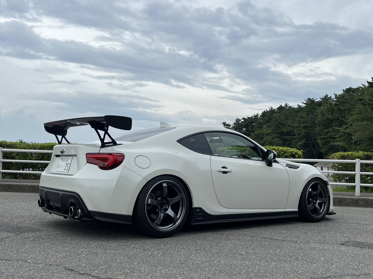 y_35brz's tweet photo. #リアウイングが魅力的選手権 https://t.co/yiyXfu9er5