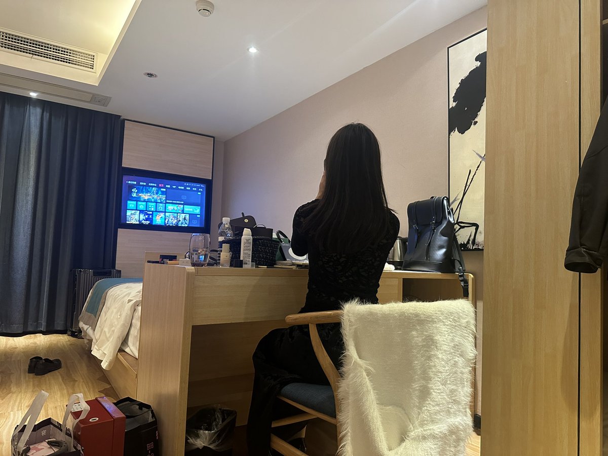 貓先生 tweet media