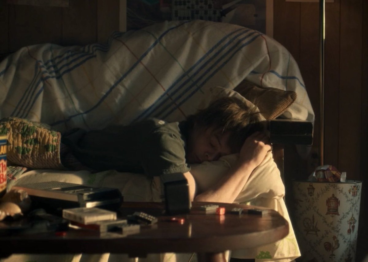 byerscentric's tweet photo. jonathan being a stomach sleeper with his face always buried in the pillow is so cute to me 💕💕

he’s such an adorable sleeper https://t.co/sijhPZhhWa
