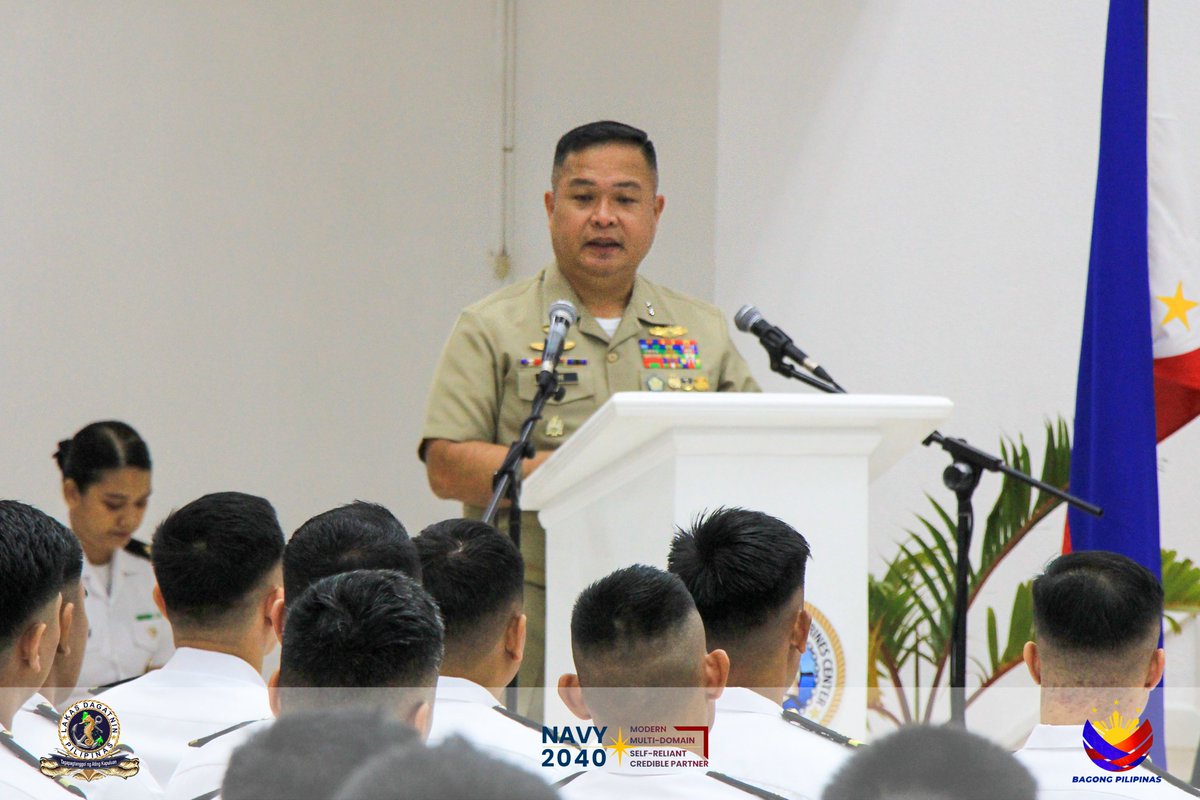 PhilFleet's tweet photo. Fleet Holds Joint Graduation Ceremony for Surface Warfare and Watchstander Courses

Read More here:
https://t.co/xBYbpqCRFI

#PhilFleetVanguardofOurSeas
#ProtectingtheSeasSecuringOurFuture
#ModernMultiDomainSelfReliantCrediblePartner
#AFPyoucanTRUST
#SundaloSalamatSaSerbisyo https://t.co/GI3pR2DOfh