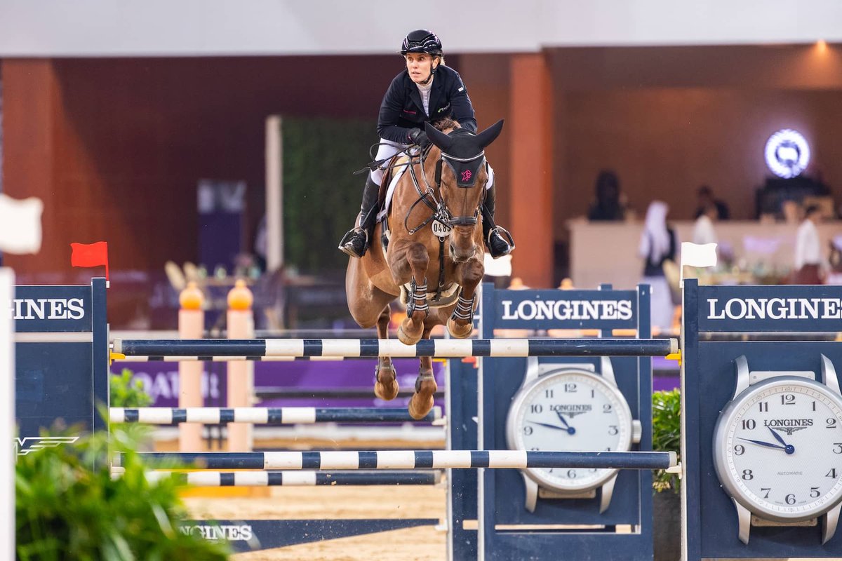 HorsewebDe's tweet photo. Drei aus fünf - die News aus Doha wird den Bundestrainer freuen. Janne Meyer-Zimmermann beste Deutsche und Philipp Weishaupt erstmals mit Mastermind RL im Parcours. (Foto: Lukasz Kowalski) #alshaqab #Doha #jannemeyer #pferdesport #showjumping
https://t.co/xtvaCmaDHW https://t.co/3yak9Pk004