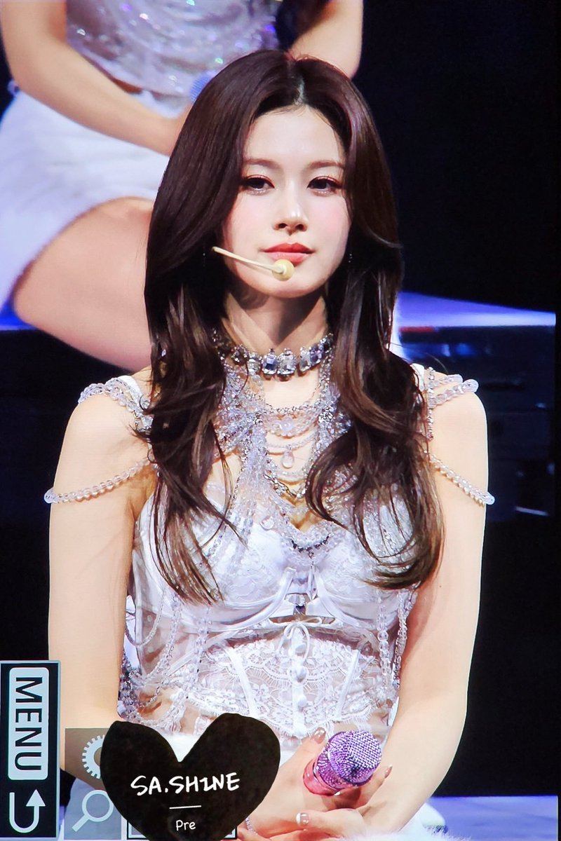 260220 EST Pre Ver. (260221 KST)
#사나 #TWICE #SANA #サナ
----
Thanks to my special friend for providing the photos🤍 <a href="/PULSE_KDH/">𝗣𝗨𝗟𝗦𝗘</a>