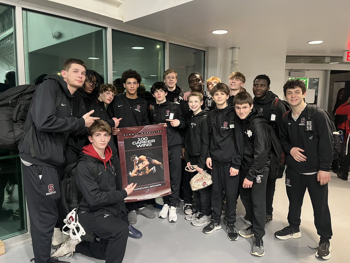 Summit Wrestling tweet media