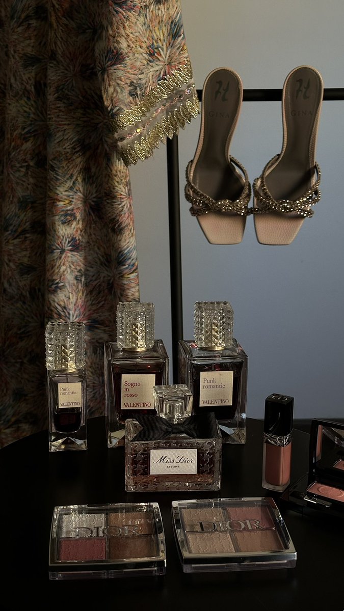 عذوب tweet media