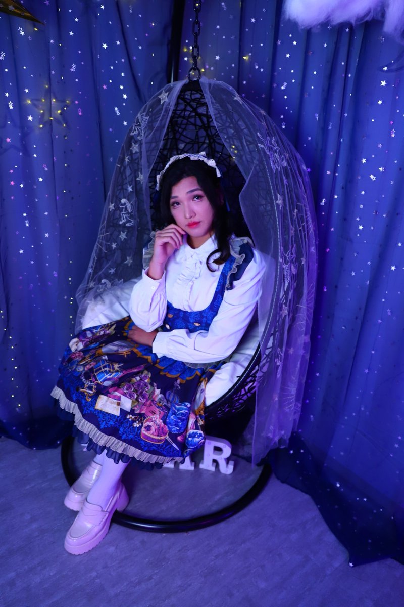 Skylar Pow tweet media