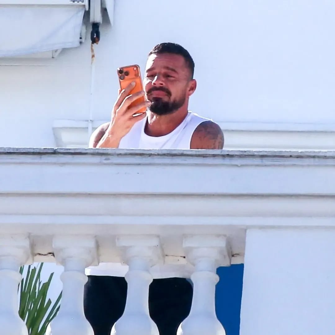 ErickMauric's tweet photo. @ricky_martin
@RMwebteam
@fc_reencuentro
@reencuentrorickymartinmexico
#reencuentro_fc #nadienospara  #RickyMartin https://t.co/vUxYaWrOg6