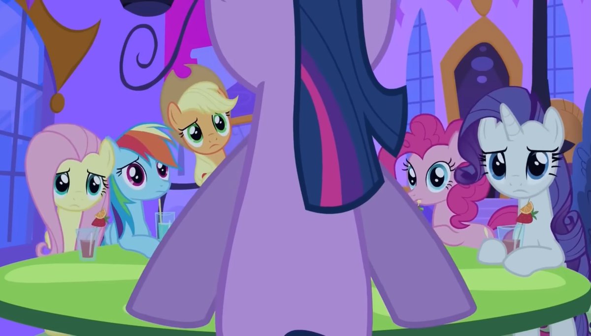 <a href="/22Emafernand/">Monocle Gentlesir</a> Eso es verdico, el problema es que las otras tampoco le dieron el beneficio de la duda, considerando que se llevan conociendo 2 temporadas.

La emocion por la boda hizo las cegó.