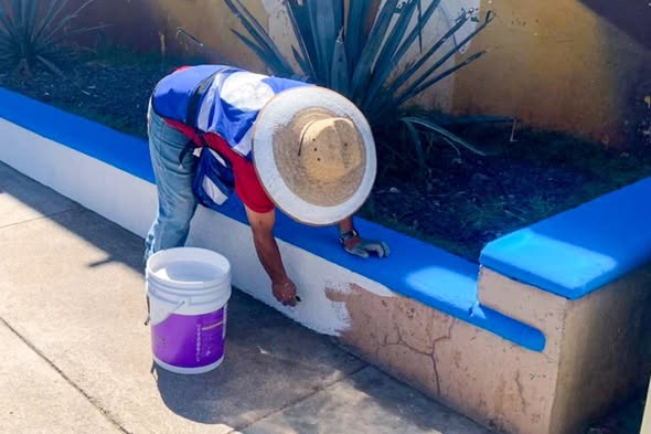 El_Clarinete's tweet image. Lucero Espinoza impulsa rehabilitación de la Plaza del Inmigrante en Pabellón de Arteaga #Pabe tinyurl.com/ezkcpyvm