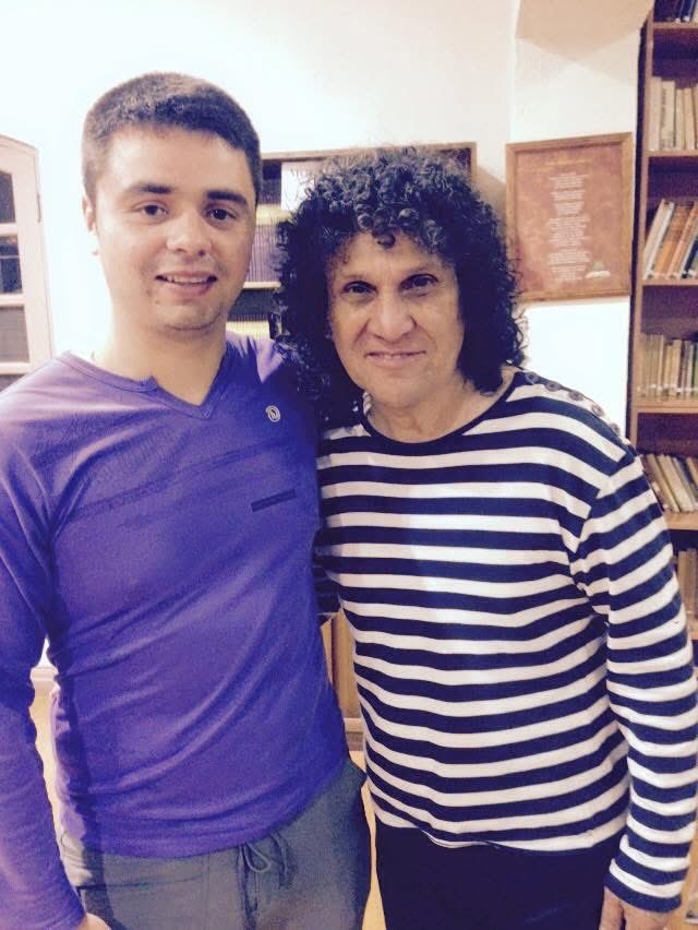 sepulveda_a's tweet photo. Grande #illapu gracias. Recuerdo del año 2015. Hace varios kilos menos.  #FestivalLimacheCHV https://t.co/nOulN98la9