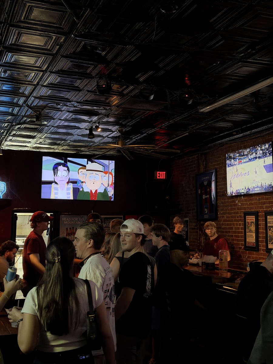 Alshon Jeffery the third (Rick) tweet media