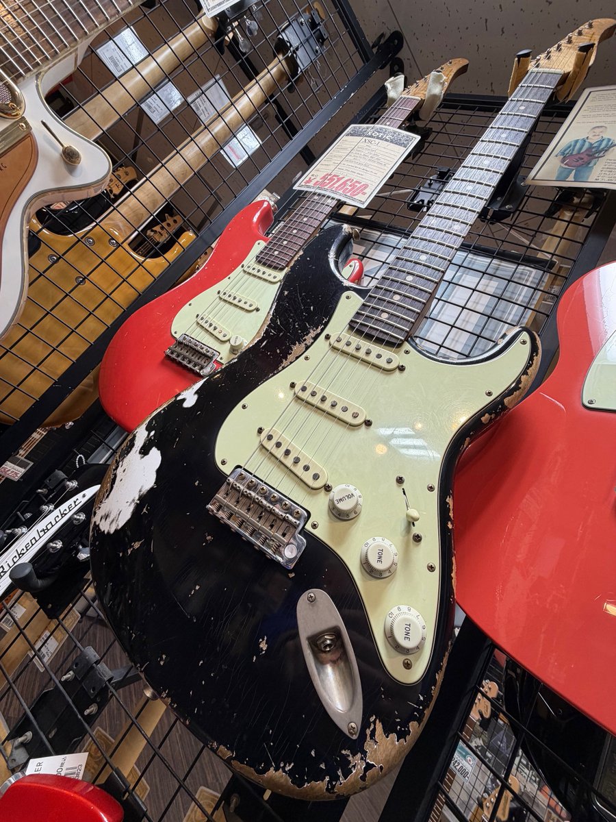 モダンXビンテージ】 Xotic XSC-1が入荷しました！ 風格漂うBlack