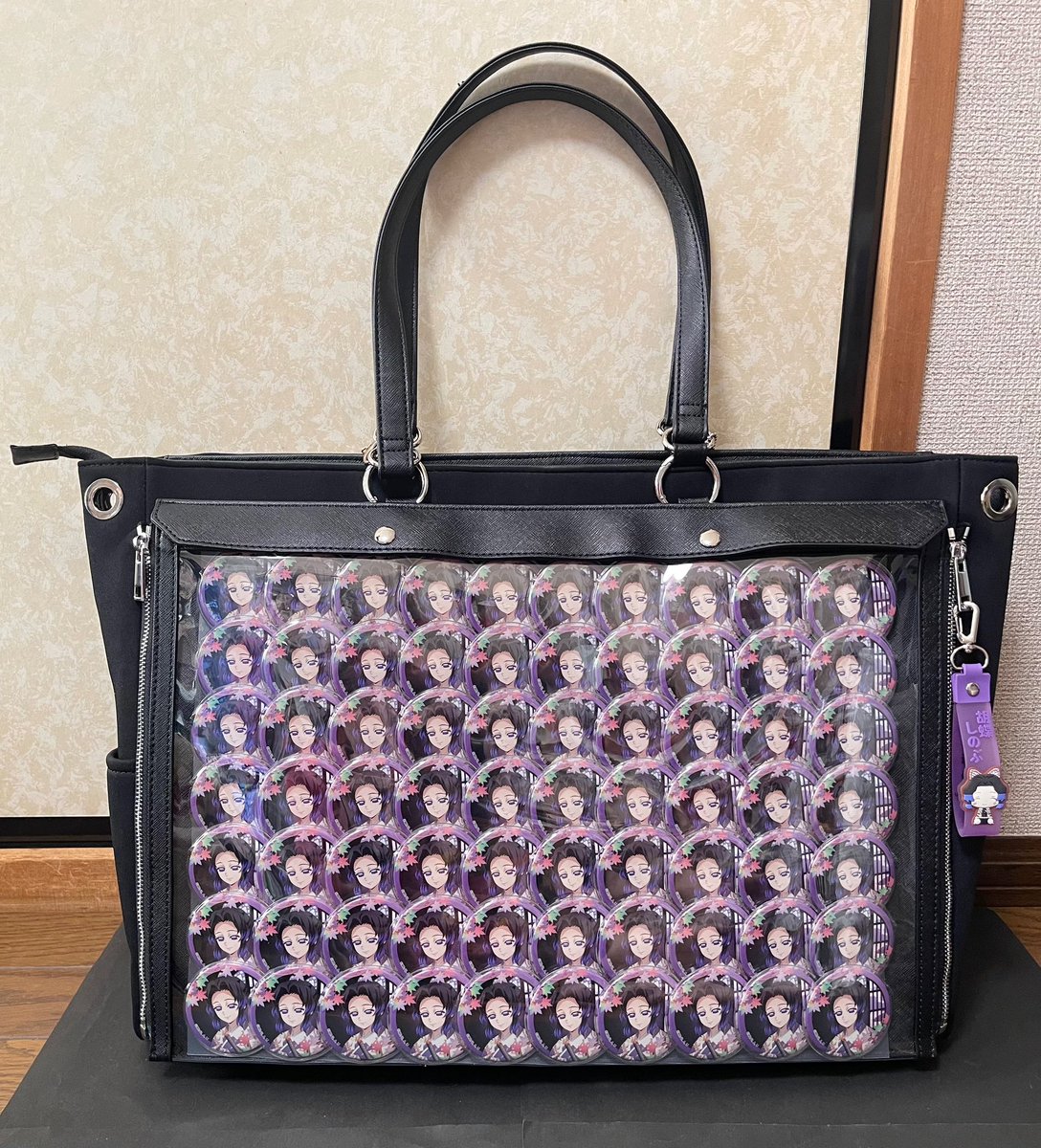 京まふ胡蝶しのぶA3痛バ組みました🦋満足の組み上がり🎵A3なので