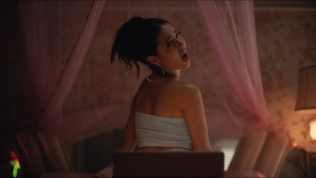cinepinkx's tweet image. alexa demie in euphoria.