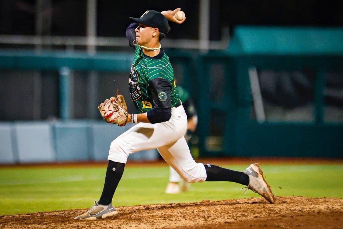 Ben Moore Director DownUnder Travellers Baseball tweet media