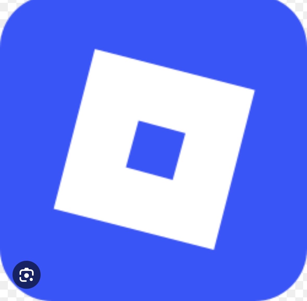 avan1221's tweet photo. @Roblox if any kids is playing this game Roblox do not let these kids play this it’s racist people in there freaky stuff happens in there there’s pedophiles creeps make sure you be worn of your kids playing this game and they’re sexual dances in there make sure you be worn up https://t.co/iXdE9ItbL5