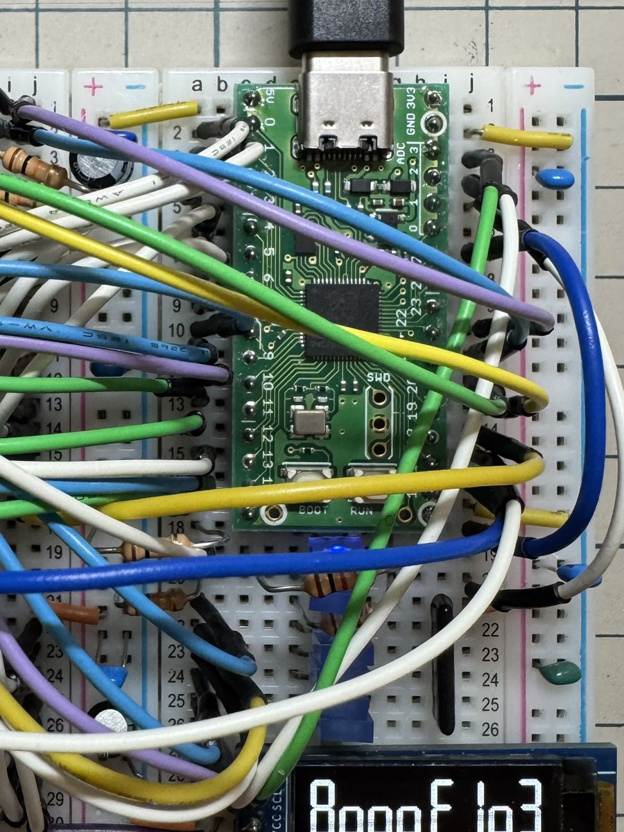 ブレッドボードZ80、RP2350-ZeroからAE-RP2040に差し替え☺️ コア電圧