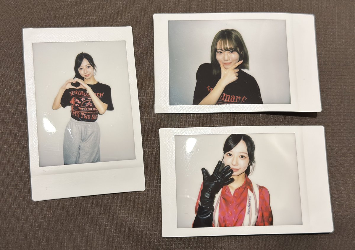 リアロマ2ndライブチェキ3枚でりきちゃんx2、ひなちゃんx1だった。 2nd