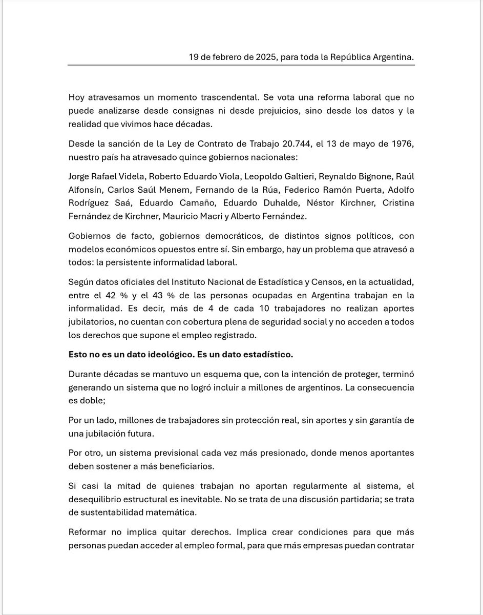 _TabordaTomas's tweet photo. 50 años tuvieron para tratar el tema de la informalidad laboral en Argentina, pero nunca pensaron en el futuro del país, con un sistema previsional colapsado y deficiencias con las arcas del Estado.
El presidente está haciendo un cambio, la modernización laboral es necesaria. https://t.co/9XuGZME6vJ