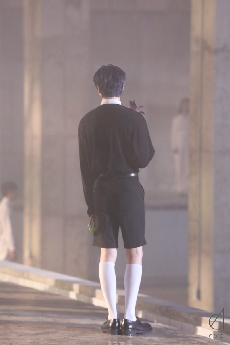amintwoo's tweet photo. @junseojs dahlah https://t.co/B5LkFzNq3J