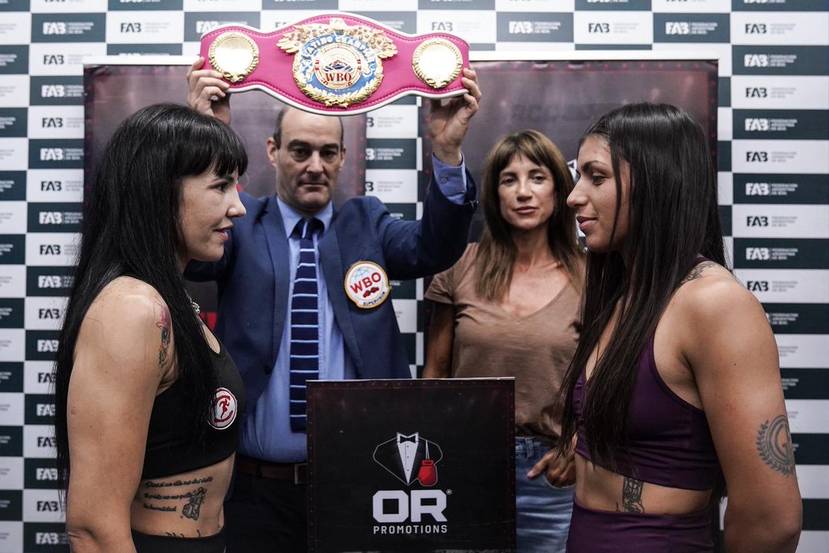 Planeta Boxing Radio tweet media