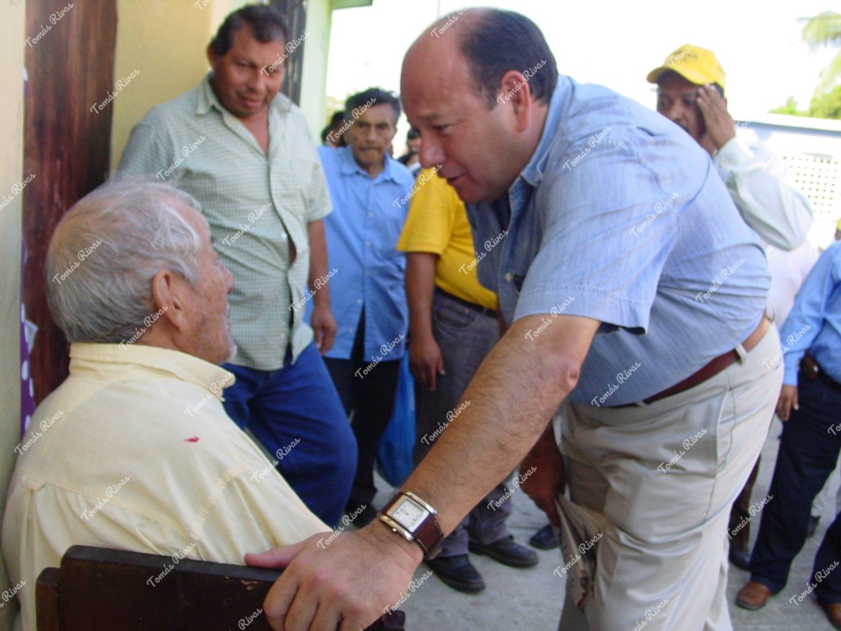 Raul Ojeda siempre del lado del pueblo.