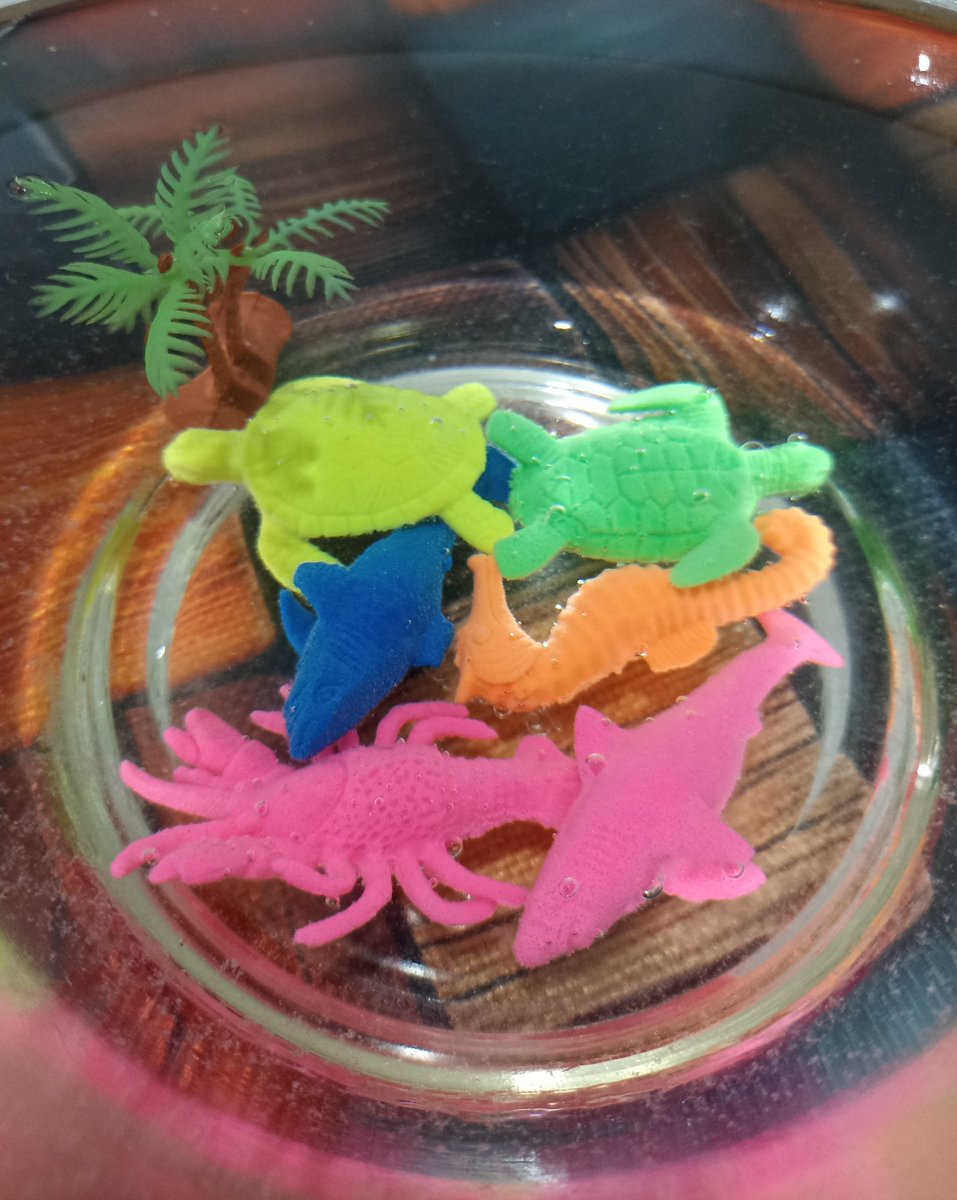 No soportó poner sólo uno.
(y yo tampoco jsjsjs)