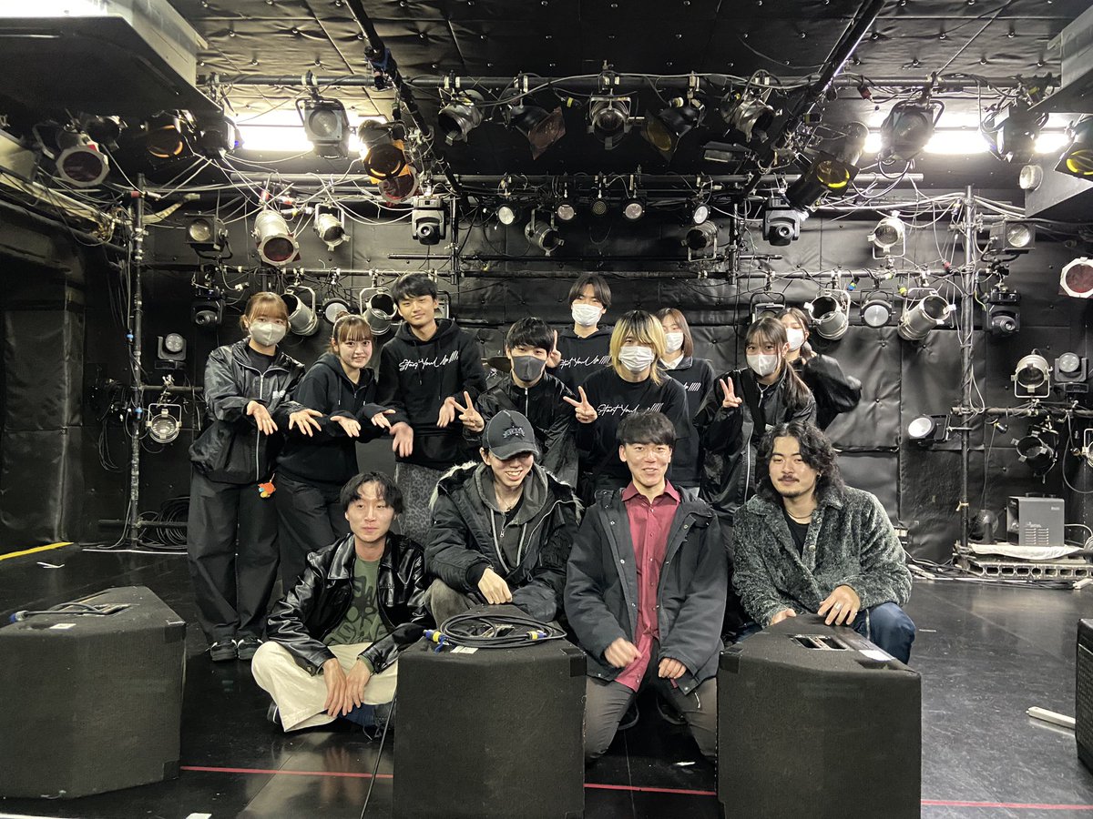 ライブハウスコース2年の企画ライブが、2/20(金)に、高田馬場　CLUB PHASEにて行われました🎶
学園生活も残り少なくなりましたが、良い経験、良い思い出になったと思います。
ご出演頂いた<a href="/DollarRoar/">Dollar Roar</a> 様、ありがとうございました！！！
#esp東京 #espコンスタ