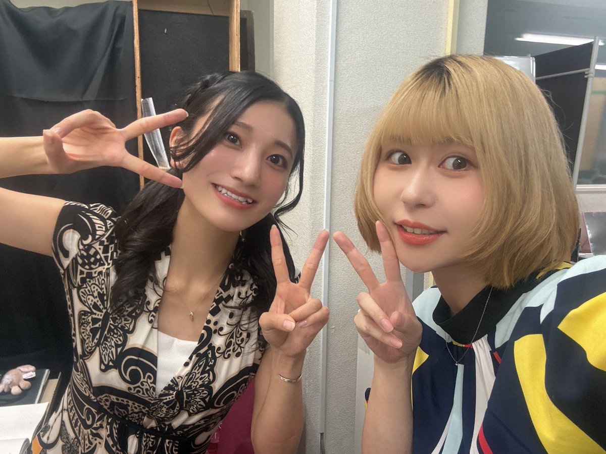 お誕生日おめでとうございます🎂✨️

 #だめんずうぉーかー からずっと仲良くさせていただいていて、周りをよく見れて面白すぎてお酒をたくさん飲む彩花さんが大好きです！
去年に引き続きワンマンライブにも行けて胸いっぱい😢

ご健康とご多幸を、心よりお祈り申し上げます🧚🏻‍♀️✨️

 #おめさい