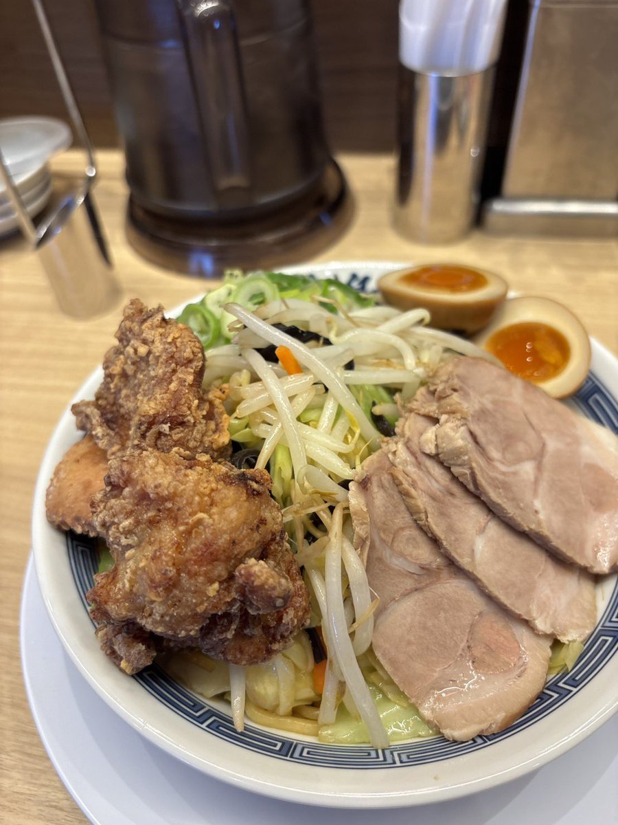 IPPUDO_JP's tweet photo. 一風堂のアカウントから系列ブランドの紹介を失礼します🙏🏻

本日2/21(土)、栃木県佐野市に関東唯一の「名島亭」がオープンしました㊗️🎊もともと一風堂 佐野高萩店があった場所での再始動です！

限定メニューも豊富で何度も通いたくなるラインナップ✨佐野の皆さま、���めましてよろしくお願いします😊 https://t.co/eH4yktbcqW