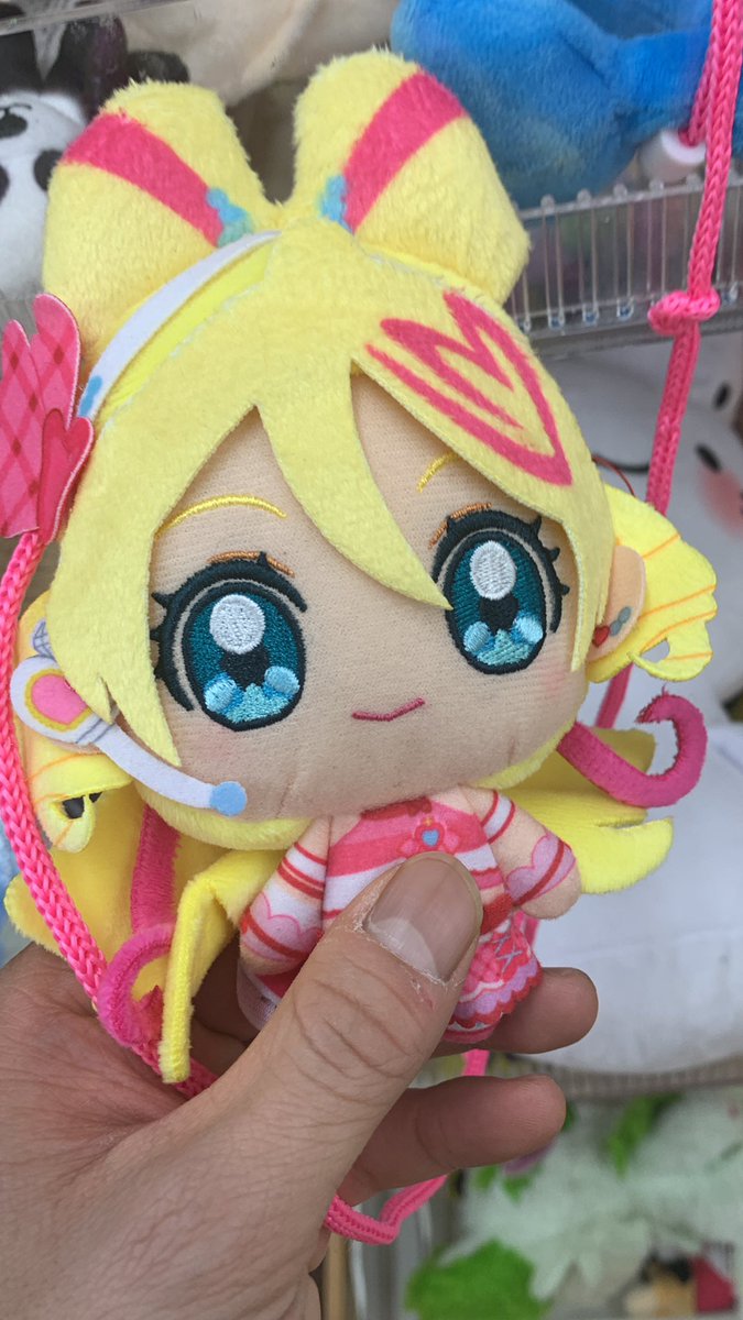 アイドルのポーチぬいぐるみ。