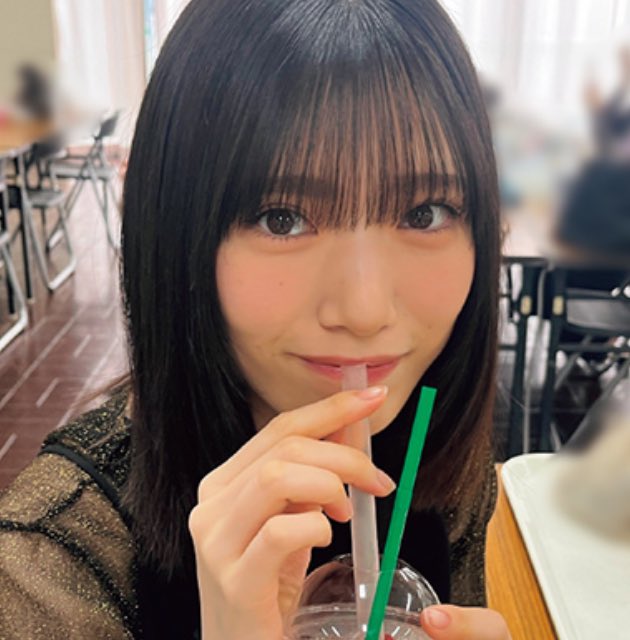 おんぶみうみお
壁ドンみうみお
みゅーづ
彼女感やばめの美羽ちゃん

表紙だけで幸せすぎる🪽🫧

 #村山美羽
 #櫻撮