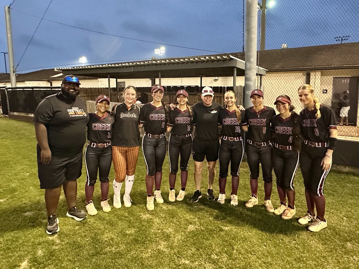 Emma Hope tweet media