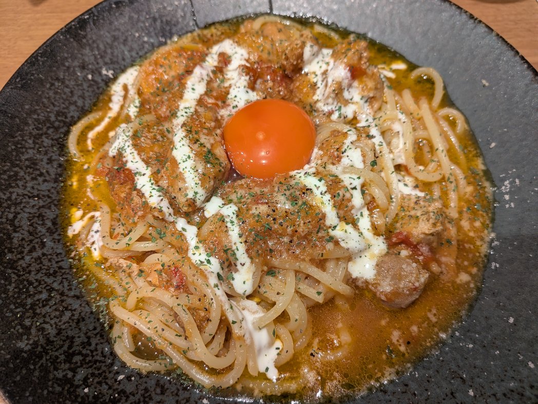 今回の三宮ランチはパスタで攻める。
かなり美味しかったし、今後のローテ入りにします。