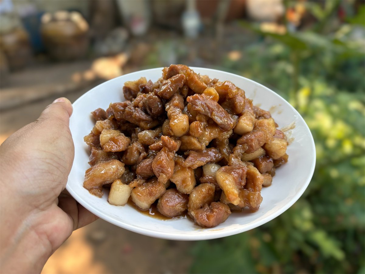 หน้าตาพอดูได้มั้ยคะ <a href="/geckocooking/">🧡geckocooking 🧡#save112 ไม่แก้ไม่ยกเลิก</a>  <a href="/EbaEbore/">EbaEbore_ _!!!ทับทิมกรอบ(แก๊งค์น้ำหมาก)คุณอาเอง😝</a>  แต่พ่อลองชิมแล้วค่ะ ข้าว 2 จานเลย