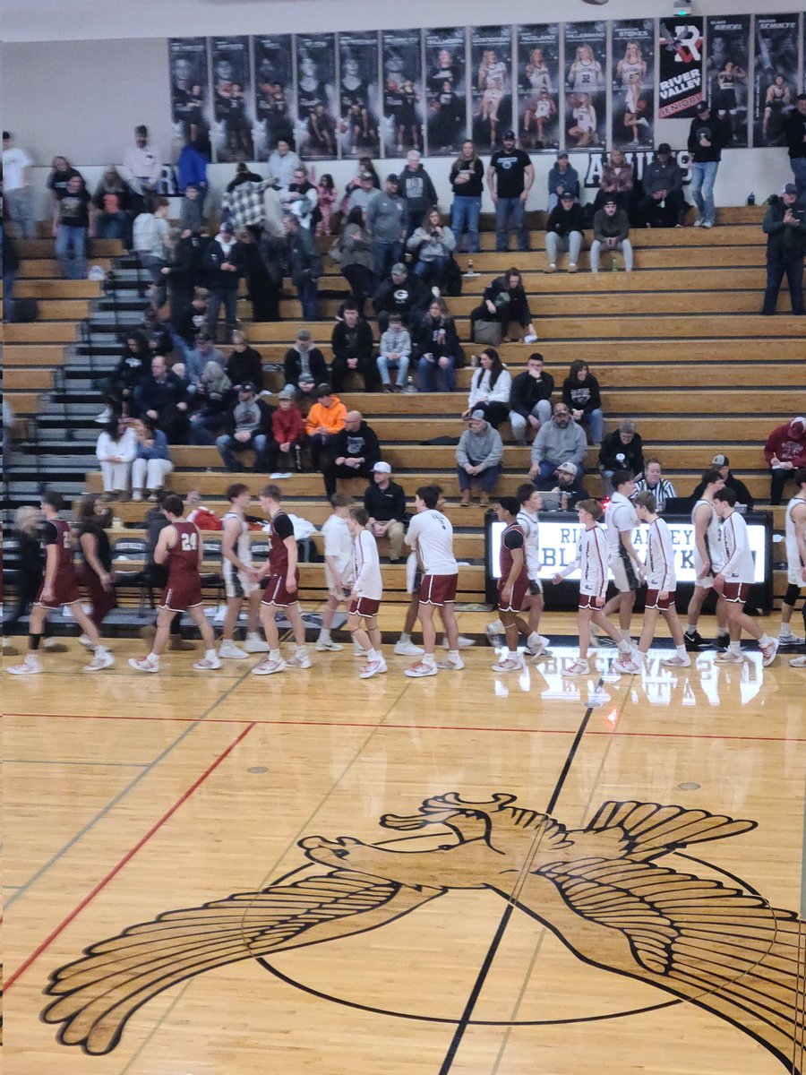 RV Basketball tweet media