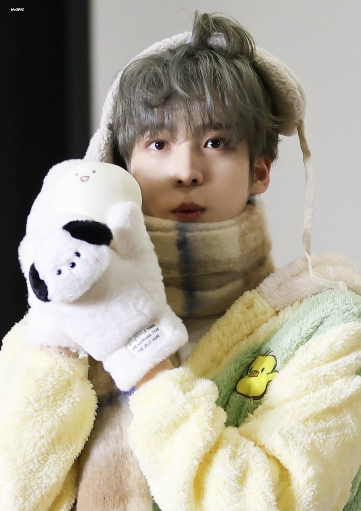 -` #ATEEZ #에이티즈 ♡ #Yunho #윤호 ´-