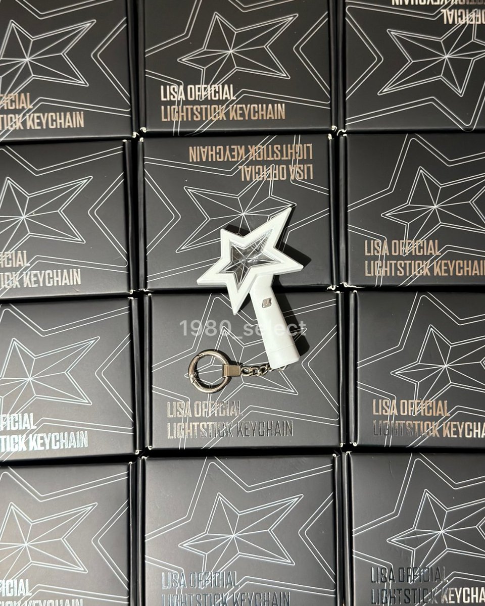 PRE ORDER LISA OFFICIAL LIGHTSTICK KEYRING PHP1,490 Pay half to