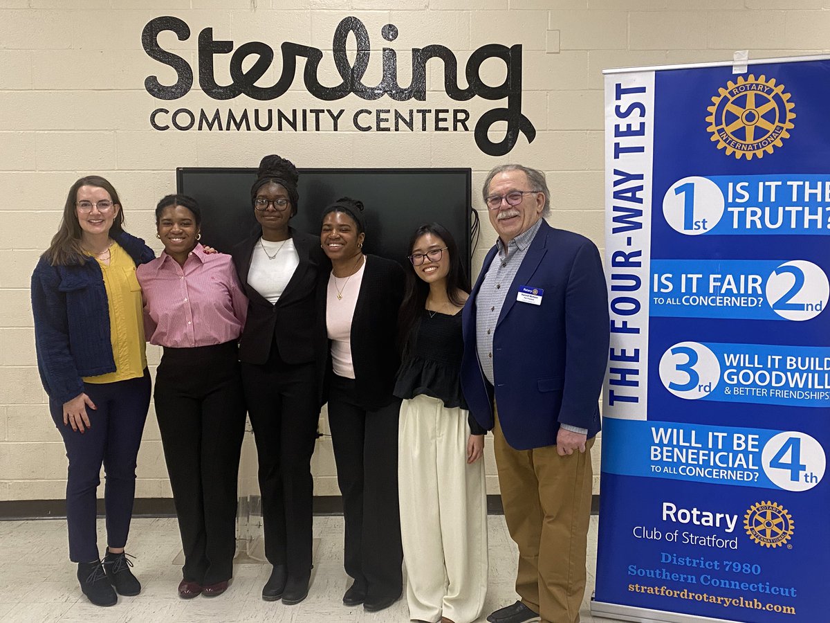 Elizabeth Bourjaili tweet media